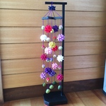 スタンド付き　吊るし雛　　お花の吊るし飾り