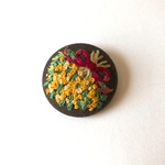 swagミモザ 刺繍 ブローチ 