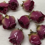 4個入り  薔薇チャーム  アクセサリーパーツ