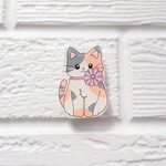 "ビワ"お花と猫のマグネット