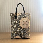 1点物◆帯から作ったトートバッグ／気品と華麗／Ａ４サイズ／パーティーバッグ／ハンドバッグ／黒／175