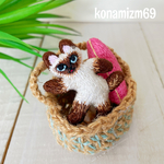 捨て猫チャムの手刺繍ブローチの仮想里親さん募集【売り上げを地域猫保護団体に寄付いたします】
