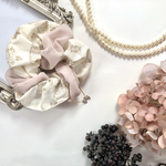 【ツイスト❤︎シュシュ】antique