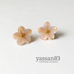儚い桜のピアス