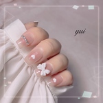 韓国ネイル チークネイル