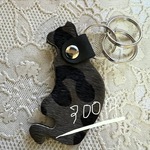300円　革の猫ちゃんキーリング　黒グレー系