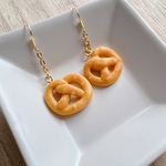 プレッツェルピアス