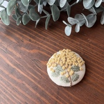 【ブローチorヘアゴムorパッチンピン】ミモザ刺繍