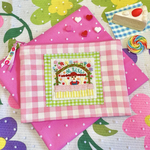 『oh lala! 』赤毛の女の子刺繍ポーチ✿︎pink