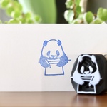 No.019 パンダ、書く　消しゴムはんこ