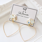 ビジューとハートフープ ピアス/イヤリング ＊ ホワイト