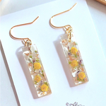 ハンドメイド　ミモザ　ピアス　レジン　ハイブリッドチース