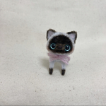 小さなブルーアイ　シャム猫ちゃん　ブラウン　モールアート　モールベア 