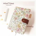 ほぼ日手帳(オリジナル)カバー 留め具で開き防止 ペンホルダー付き 文庫本(A6サイズ) 布 しっかりハンプ ふんわりカバー  2022年手書きの手帳 新年を新しい手帳で*リバティ エミリー 茶
