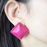 Airas~square~【レザーピアス】 “pink”