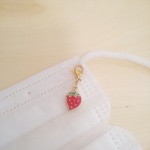 かわいいイチゴちゃん🍓✨マスクチャーム・アクセサリー・マスク用チャーム✨