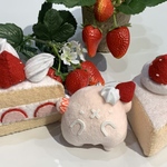 うさぎ ぴかまろ ストラップ いちごショートケーキ