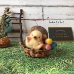 【羊毛フェルト】ハリネズミくんとお花のピンクッション
