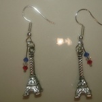 送料無料 トリコロール エッフェル塔 小粒スワロのピアス