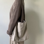 リネンシンプルバッグ　グレージュ　レザータグ付き