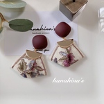 再再販☆マットパープルカボションとインド刺繍タッセルピアス/イヤリング(透け感無し)