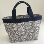 再販14【S】リバティお散歩バッグ　メイモリス  （持ち手：ネイビー）