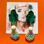 個性的✳カラフルシェルビーズのキッチュなアクセサリー✳ピアス､イヤリング✳レトロ 北欧 シェル カラフル 古着 昭和レトロ 韓国 緑 グリーン アンティーク 量産型 春 春夏 レトロポップ