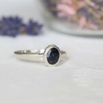 天然サファイア0.774カラットのシルバーリング　シルバー925　（訳あり品）