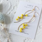 ＊14ｋｇｆ＊優しく揺れるミモザのピアス＊フラワー＊イヤリングに変更可能＊イエロー＊