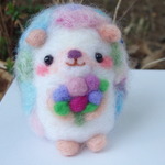 ＜a様オーダー＞絵本の中のハリネズミちゃん♪花束どうぞ♥