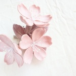 コットンリネンのミニコサージュ＊桜7.0cm（シェルピンク/くすみのある薄紫）