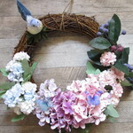 ◇283 🦋🦋青い小鳥　ピンクパープルの紫陽花と蝶のリース🐤🌼 ※大サイズ・約30㎝・１点物