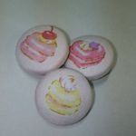 マカロンのくるみボタン
