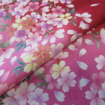 【ご予約品】赤・桃色ぼかし 京友禅 桜模様 正絹紋意匠  丹後ちりめん 左前身頃裾部分 No.146-5【長さ100cm×幅38cm】振袖の解き 和布 リメイク素材 silk100％