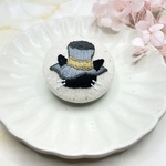ブローチ刺繍　イケメン猫