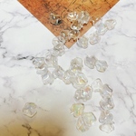 【オーロラクリア】【50個】オーロラリーフ　オーロラ　 ペタル　チャーム　花びら　ふらわー　ビーズ　アクセサリーパーツ　ハンドメイド　DIY