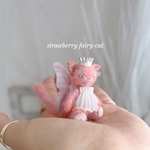 いちご猫ちゃん🍓fairy cat🐈