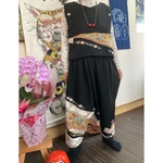 留袖のトップスとサルエルパンツのセット　　　　着物リメイク