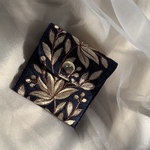 【new】アクセサリーケース　刺繍リボン使用　(NAVY)