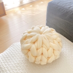 お試し特価❣️プフ風　chunky knit cushion