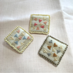 shikaku sankaku broach D blue