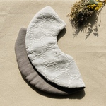 ラウンドレースのまんまるスタイ　無地のダブルガーゼグレー　リバーシブル　