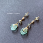 ローマングラスとラブラドライトのゆらゆらピアス