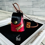 送料込☆本革レザー（カラフル②赤系）ミニチュアリュックサックのロングネックレス 紐を外してドールにも