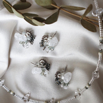 crack crystal×smoky greenアンティーク  レトロ  モダン　モード　モノトーン　シルバー　シェル　黒蝶貝　春　夏　ピアス　イヤリング　ヴィンテージ 個性的　エスニック 