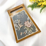【ﾘﾆｭｰｱﾙ新作】Chintz③.台形木枠 持ち手付き更紗模様のタイルトレー...♪*ﾟ