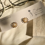 【pearl flower   ゴールドフラワーとパールのシンプルピアス/イヤリング】