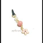 【480円sale】[再販]yurayura　桜　と　パワーストーン　の　イヤホンジャック　〜クォーツァイト～/開運/102