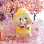 【トンガリ】つぼみ仮装のお花見森のくまさん