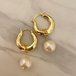 フープパールピアス